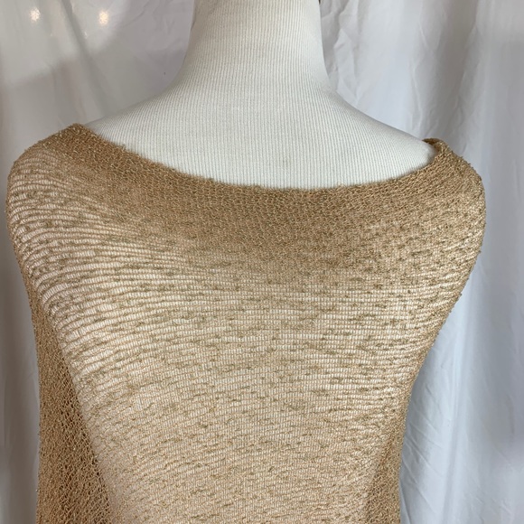 ✓ Princy’s Poncho EUC small medium beige - Picture 8 of 12